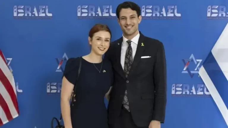 Dois funcionários da embaixada de Israel são assassinados a tiros nos EUA.