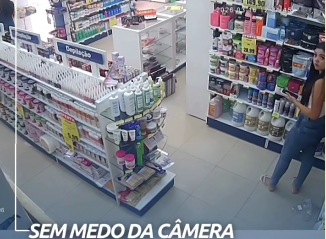 Duas mulheres são flagradas furtando loja de cosméticos no DF