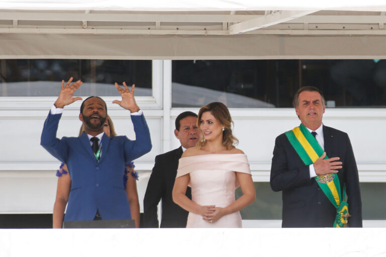 Professor acusado de abusar alunos surdos em São Paulo é investigado por estupro de vulnerável