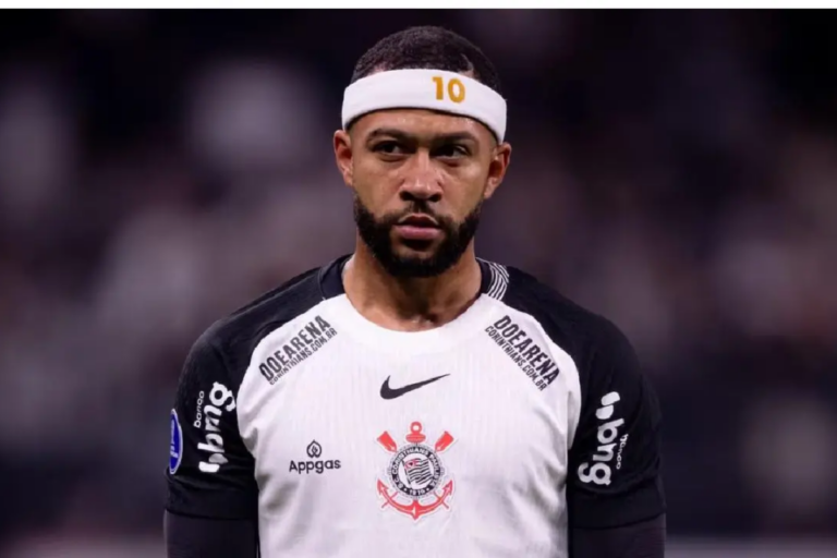 Corinthians anuncia fim da passagem de Memphis Depay após dois anos